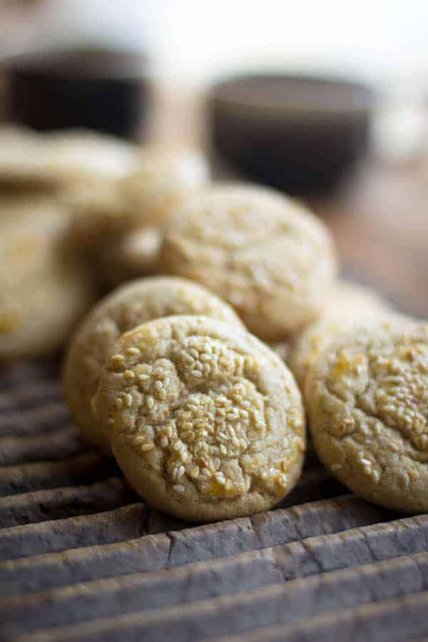 Sensational Sesame Cookies recipe by @beardandbonnet on www.thismessisours.com