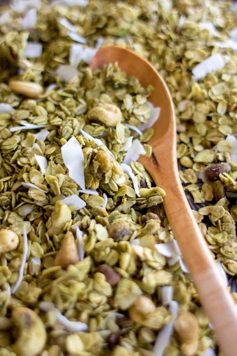 Gorgeous Green Tea Granola recipe by @beardandbonnet 