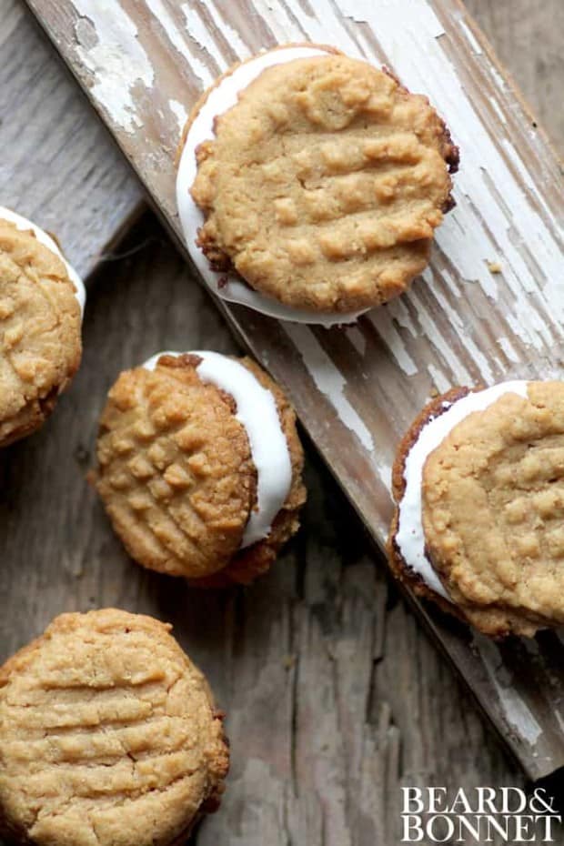 10 Recipes To Make A Teen When One Direction Breaks Up: Peanut Butter Sandwich Cookies recipe {@beardandbonnet }