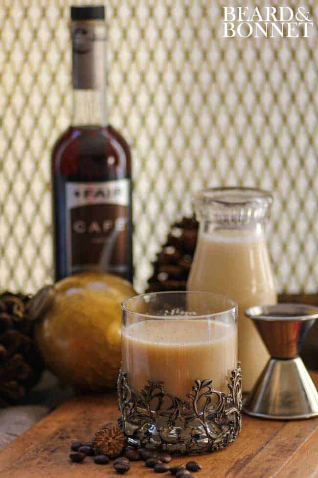 Eggnog Latte Cocktail {Beard and Bonnet} #glutenfree #vegan