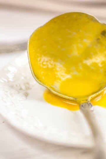 Chilled Carrot and Kaffir Lime Soup recipe {@beardandbonnet } www.thismessisours.com