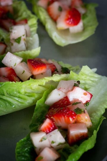 Strawberry Jicama Lettuce Wraps recipe { @beardandbonnet www.thismessisours.com }
