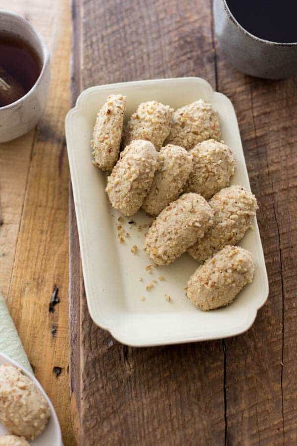 Pecan and Orange Blossom Sandies recipe from @beardandbonnet www.thismessisours.com