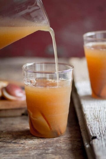Slow Cooker Pear Cider recipe by @beardandbonnet on www.thismessisours.com
