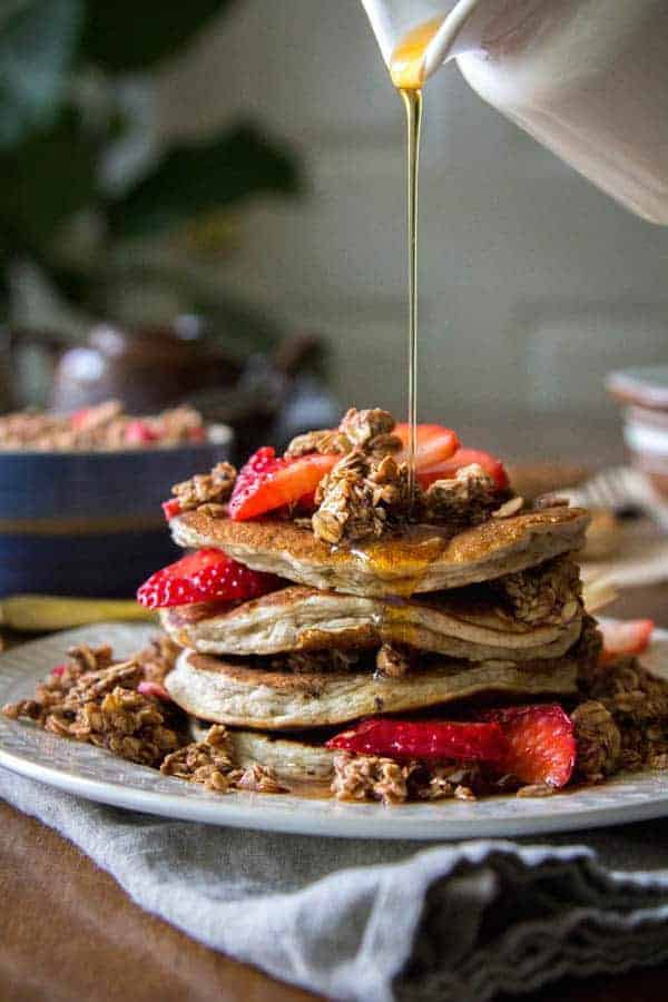 Mixed Berry and Chocolate Crunch Cakes recipe || Add a decadent twist to your brunch menu with these chocolate and berry laced pancakes! || @thismessisours @naturespath