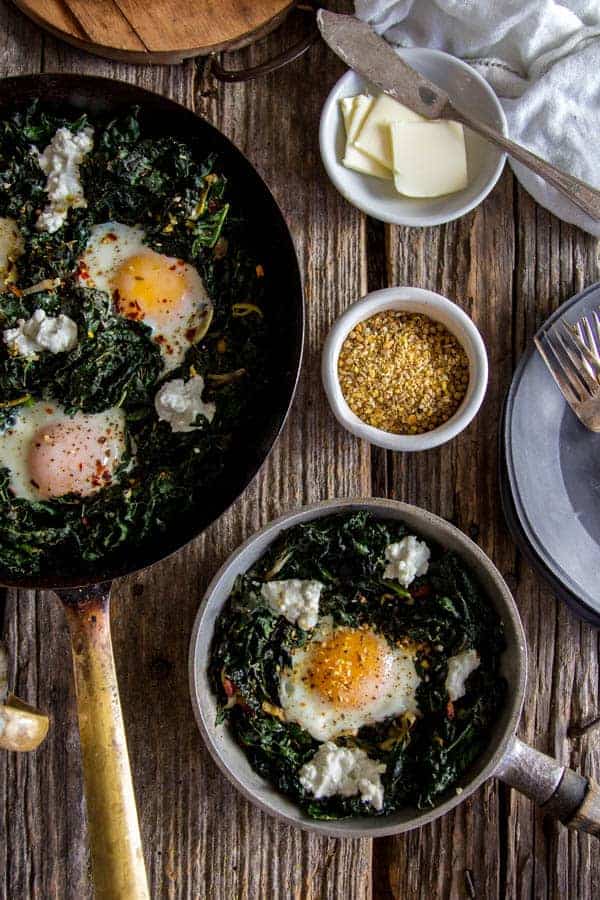 Easy Skillet Eggs with Kale and Leeks recipe || @thismessisours