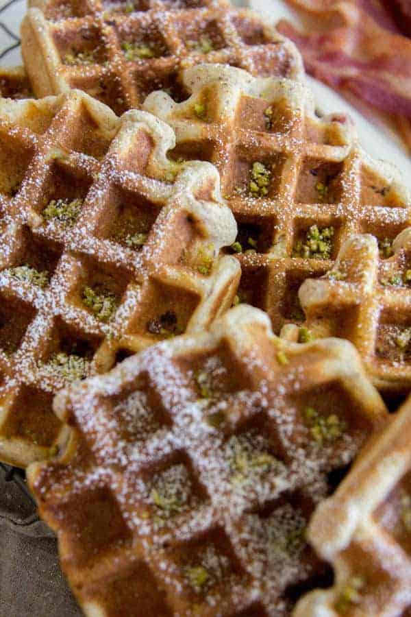 Strawberry and Pistachio Waffles recipe || Perfect for brunch or for meal prepping a week's worth of breakfasts || @thismessisours