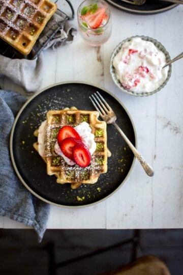 Strawberry and Pistachio Waffles recipe || @thismessisours
