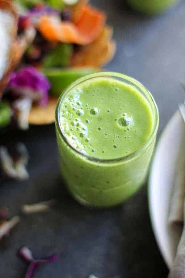 Power Greens Smoothie recipe || The perfect green smoothie for green smoothie haters! Honestly, if it weren't for the color you wouldn't even know there was a green veg in it! || @thismessisours @yourtaylorfarms #vegan #glutenfree