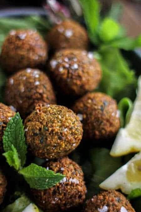 falafel close up image