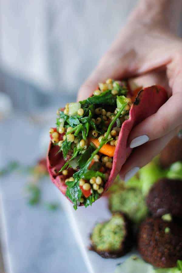 Sorghum Tabbouleh recipe || Irresistibly chewy sorghum stands in for the more traditional bulgur wheat in this gluten free version of tabbouleh. || @thismessisours #glutenfree #vegan