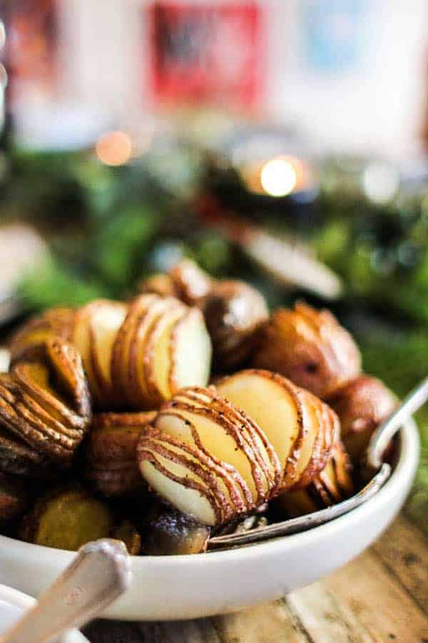 Perfectly Roasted Christmas Potatoes recipe || Forget the mash, opt for the roasted hasselback this holiday season! || @thismessisours #vegan #glutenfree