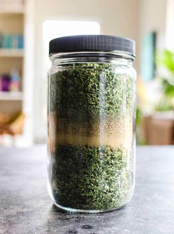 Copycat Mrs Dash Garlic and Herb Spice Blend - 3 Boys and a Dog