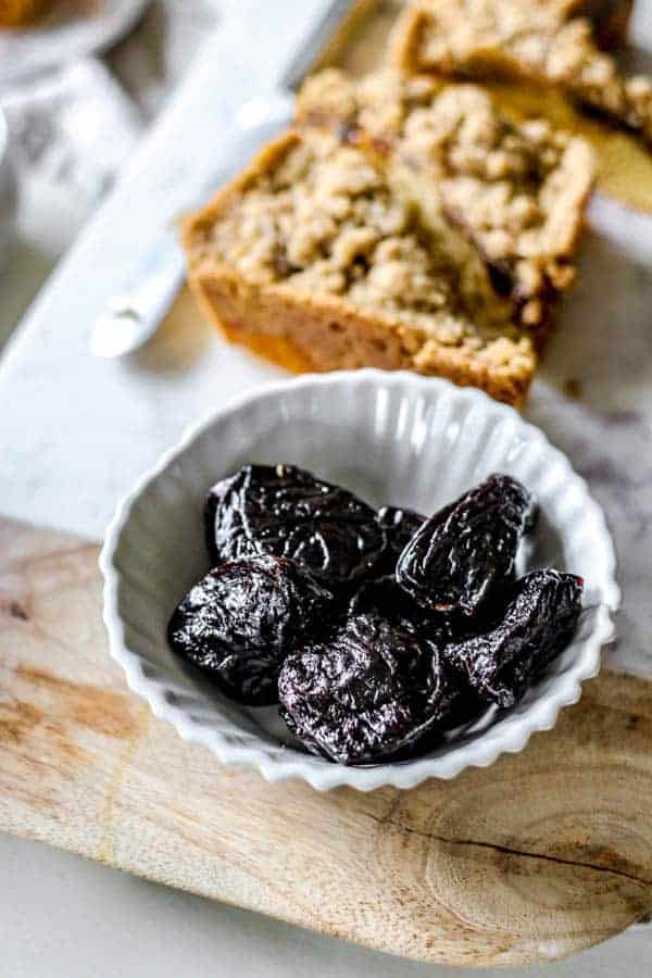 The Ultimate Coffee Cake Crumble Recipe This Mess is Ours