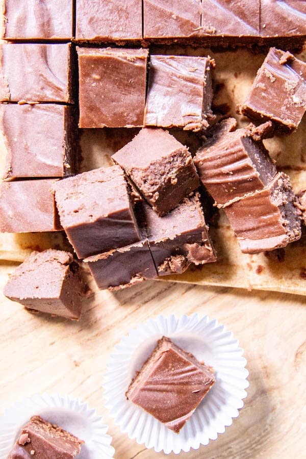 Cubes of chocolate peanut butter fudge and other Easy Ideas for Valentine's .