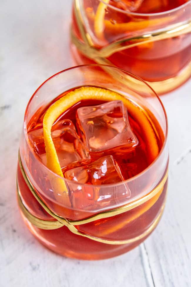 Molecular-groni: Negroni with an Emulsified Campari and Orange