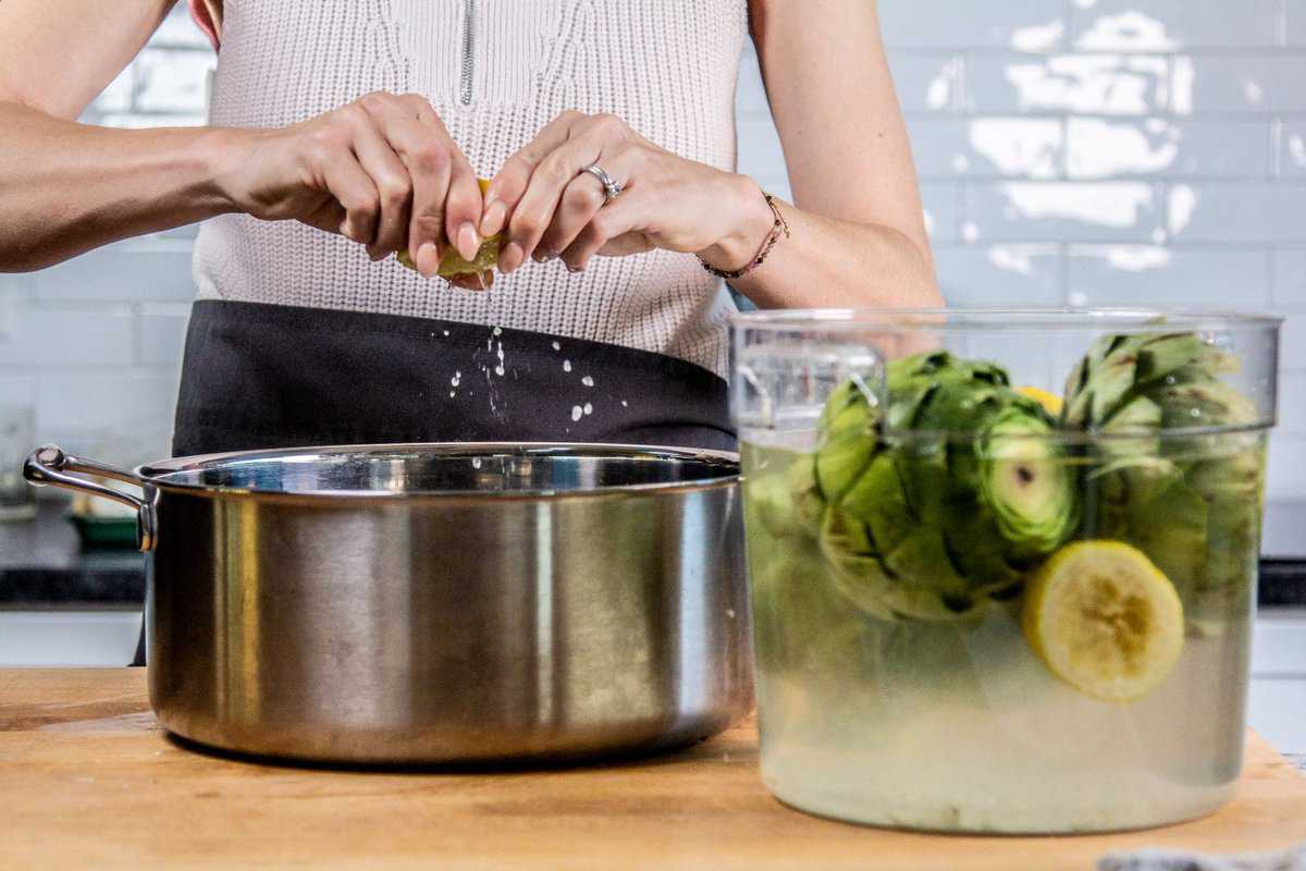 Cooking An Artichoke Made Easy: Boiling an Artichoke - This Mess is Ours