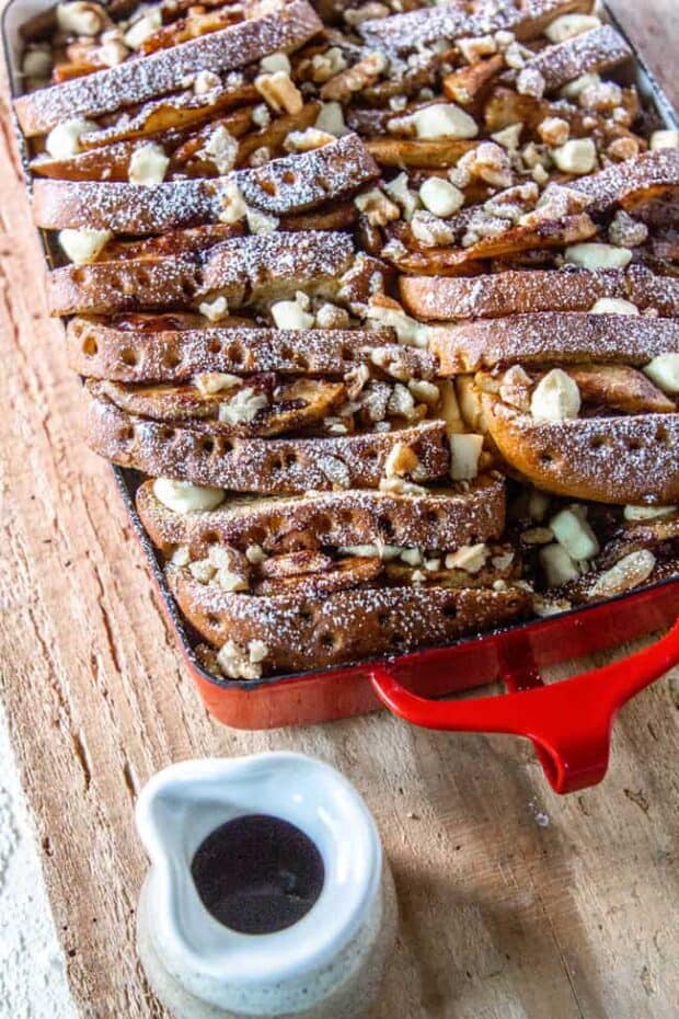 An Easy Recipe for Baked French Toast with Apples
