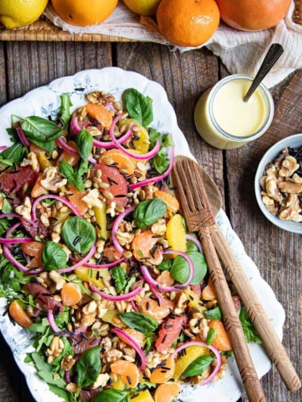 Simple citrus salad on a serving platter.